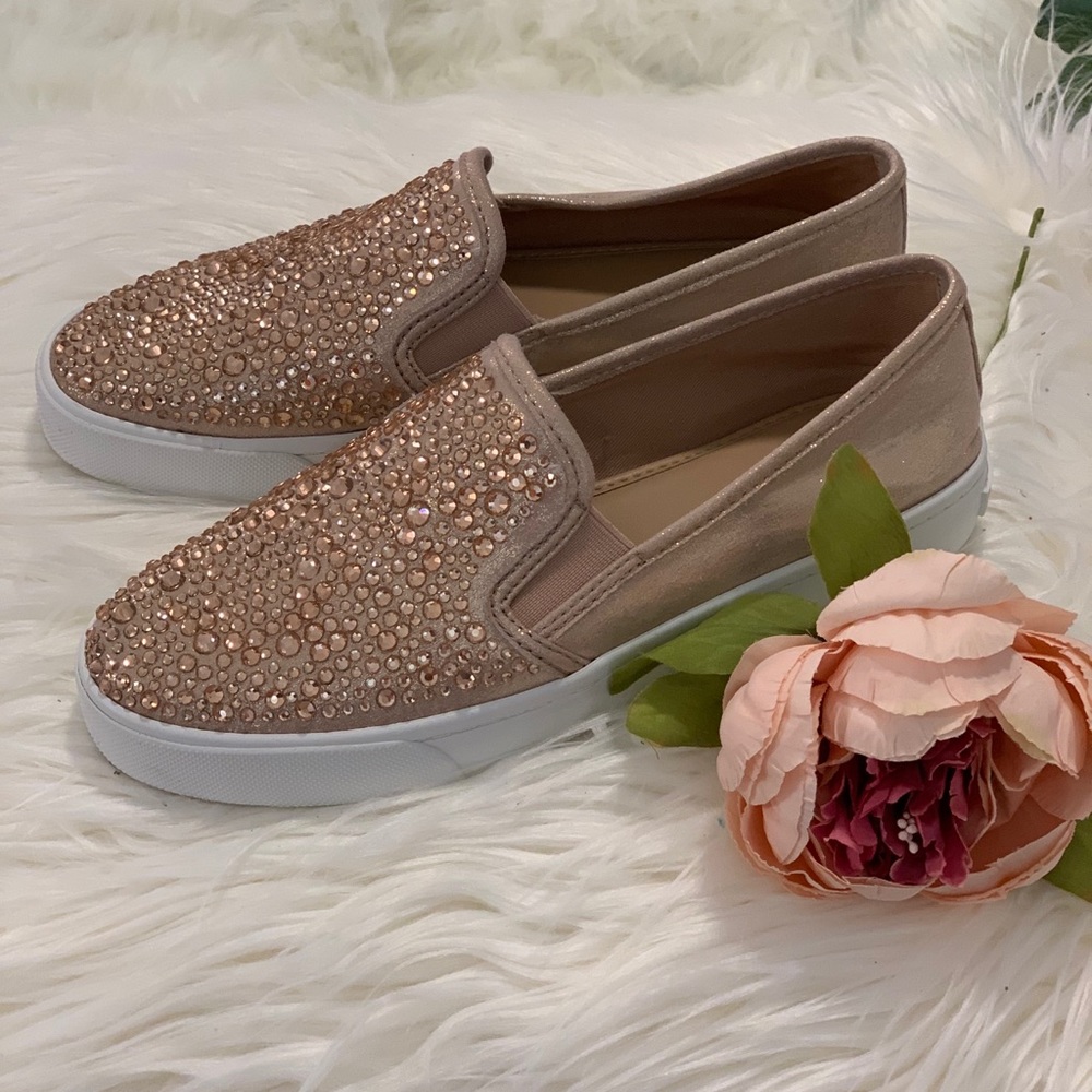 Shoe